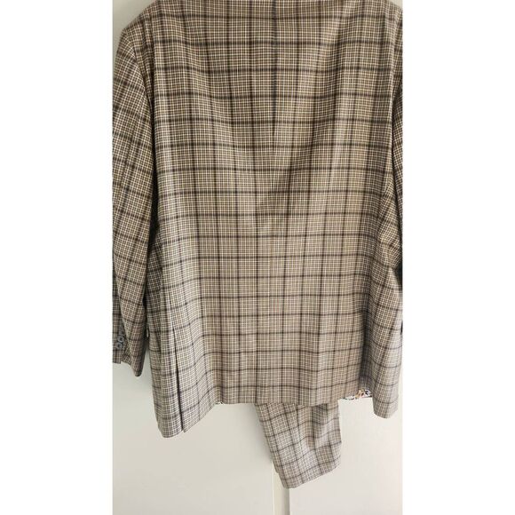 Paisley & Gray Gold, Ivory, Grey,Camel Plaid SB, 2 Button Suit, NWOT - Picture 8 of 9